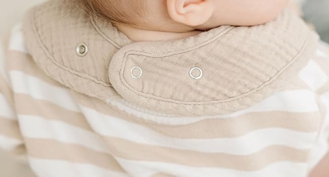baby bibs 0-3 months